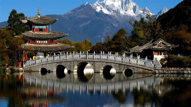 A Lu - Kunming - Shilin